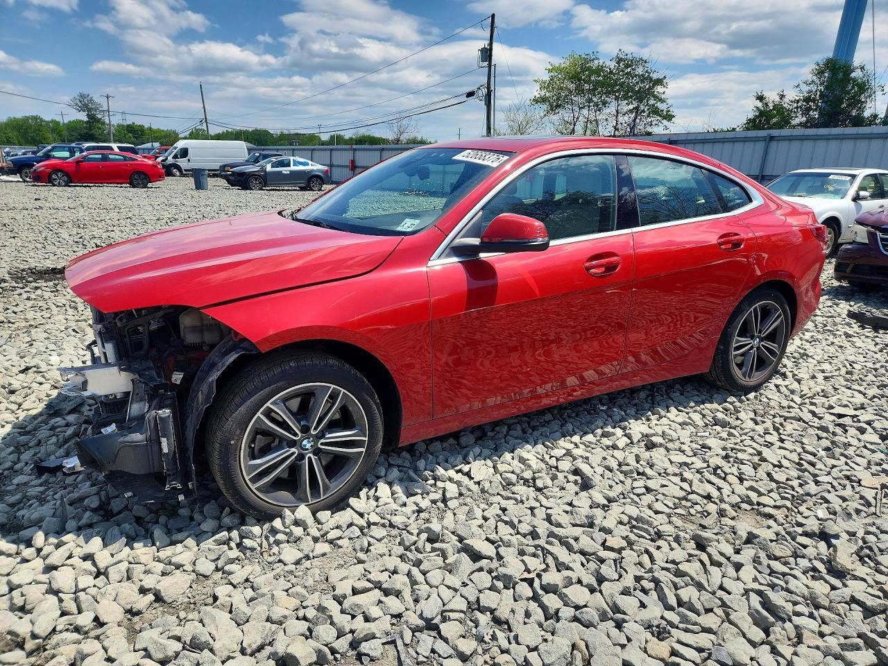 BMW Seria 2 - zdjęcie 1