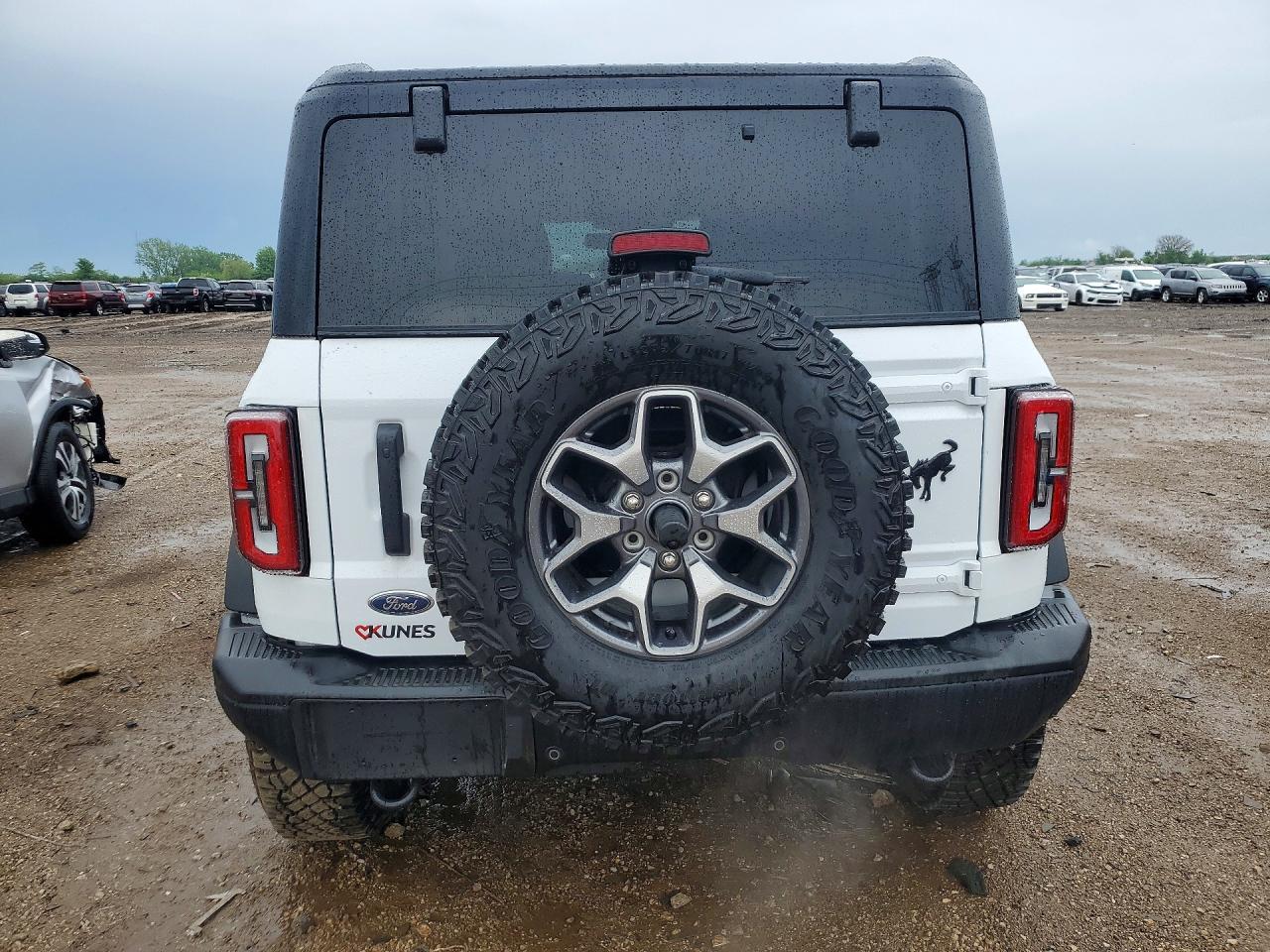 2025 Ford Bronco Badlands - zdjęcie 6