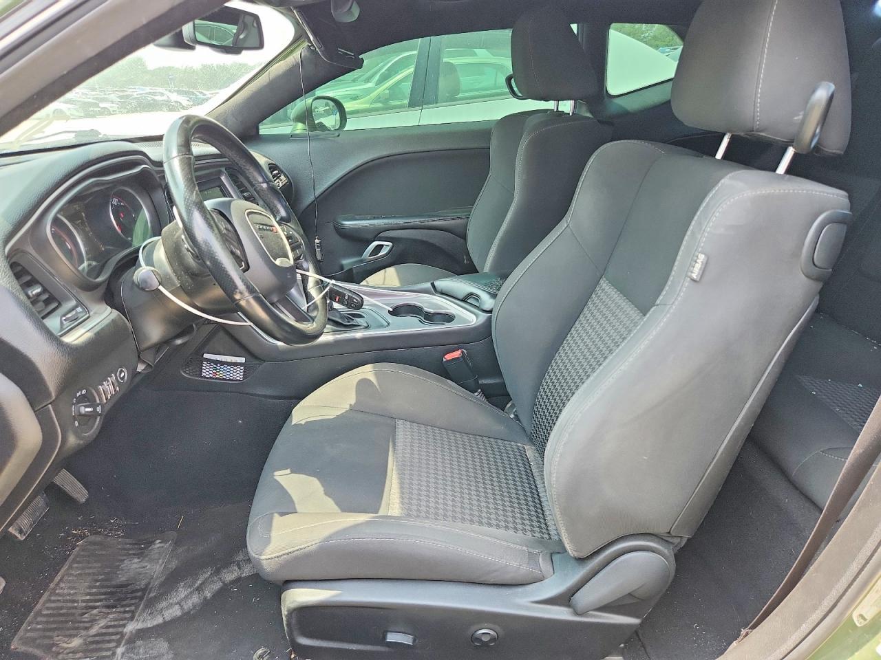 2019 Dodge Challenger R - zdjęcie 7
