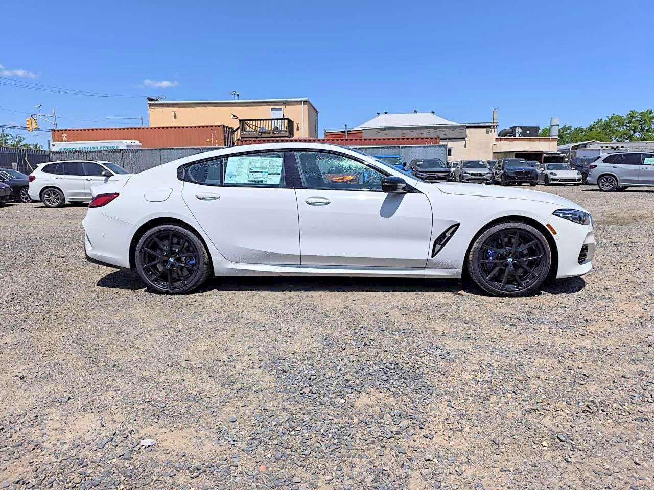 2026 BMW Seria 8 M850i - zdjęcie 14