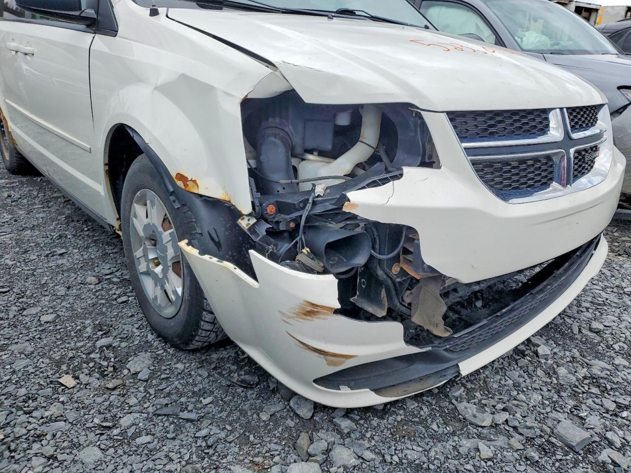 2013 Dodge Grand Caravan Se - zdjęcie 13
