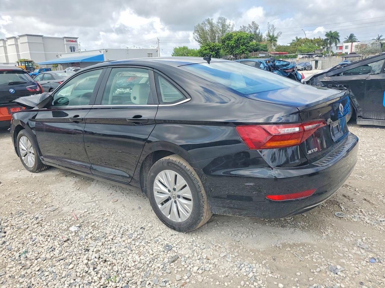 2019 Volkswagen Jetta S - zdjęcie 2