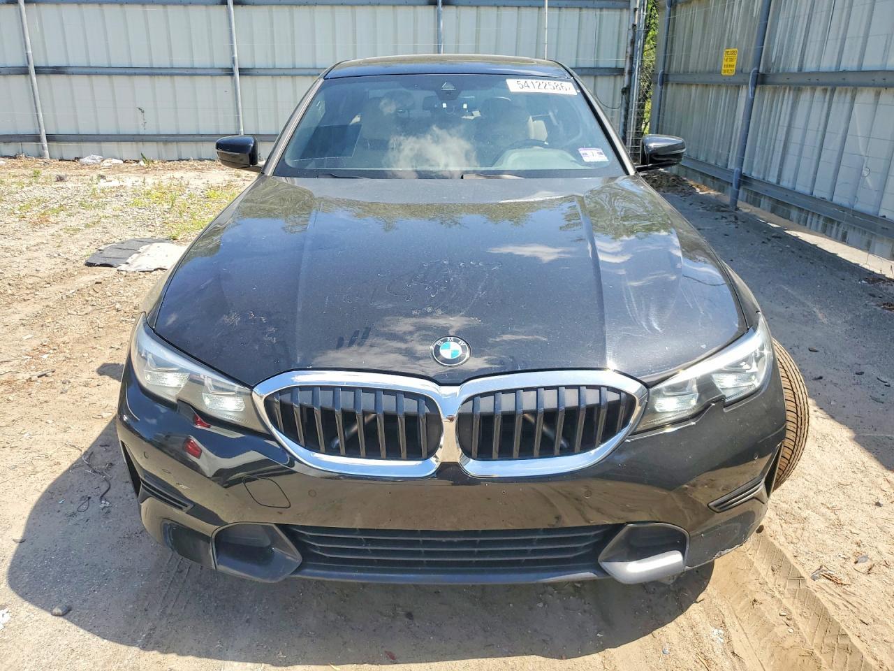 2019 BMW 330Xi - zdjęcie 5
