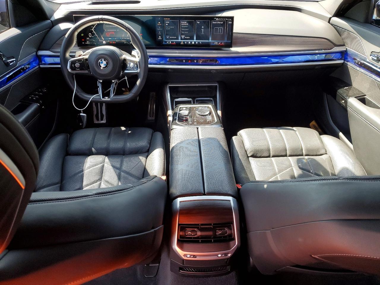 2023 BMW 740 I - zdjęcie 8