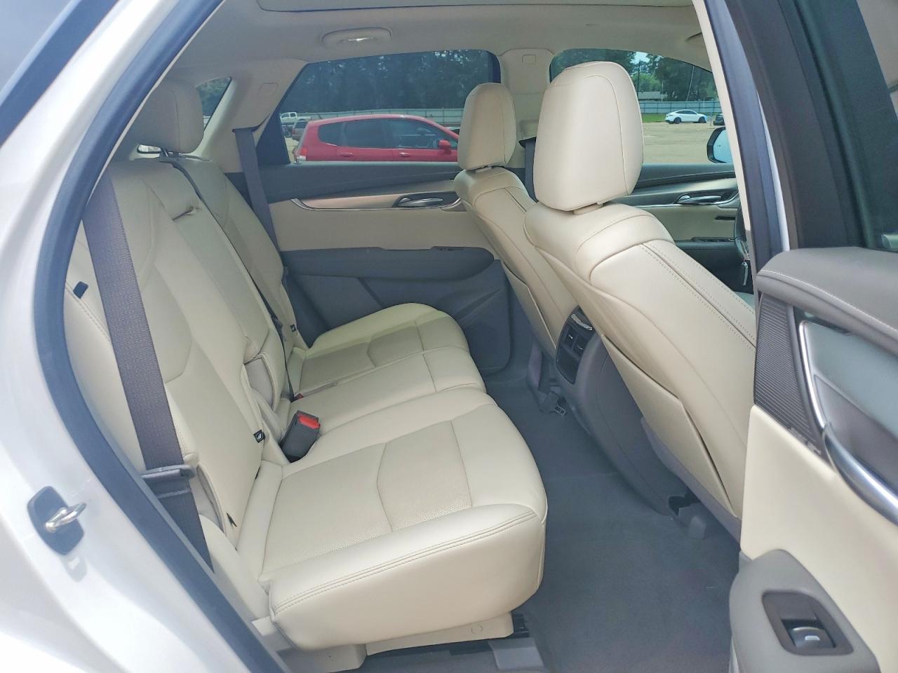 2022 Cadillac Xt5 Premium Luxury - zdjęcie 10