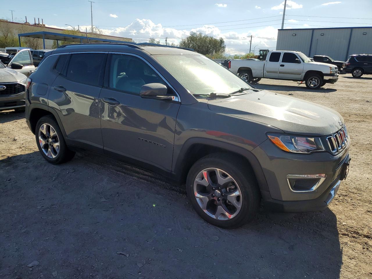 2021 Jeep Compass Limited - zdjęcie 4