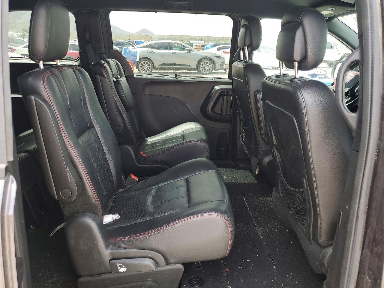 2018 Dodge Grand Caravan Gt - zdjęcie 11