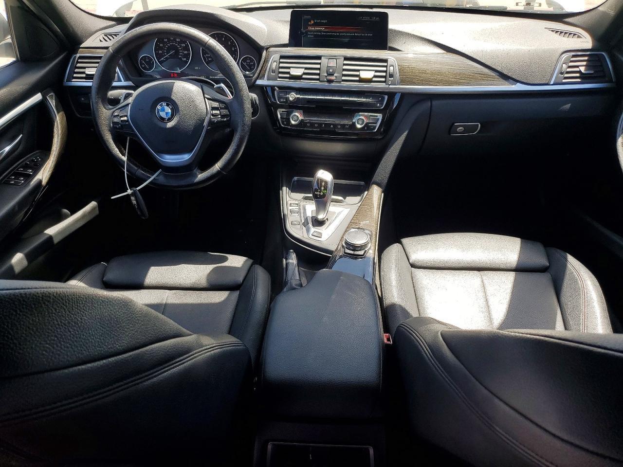 2017 BMW 330E - zdjęcie 8