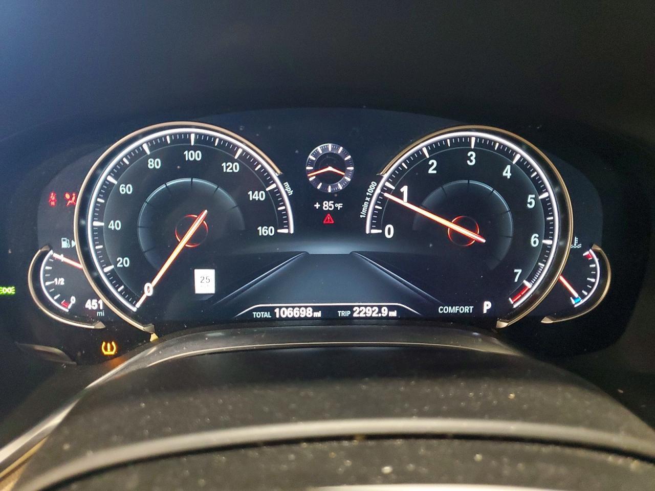 2016 BMW Seria 7 750i - zdjęcie 9
