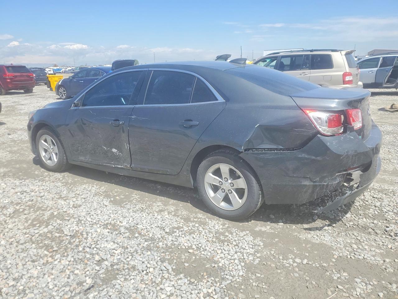 2015 Chevrolet Malibu Ls - zdjęcie 2