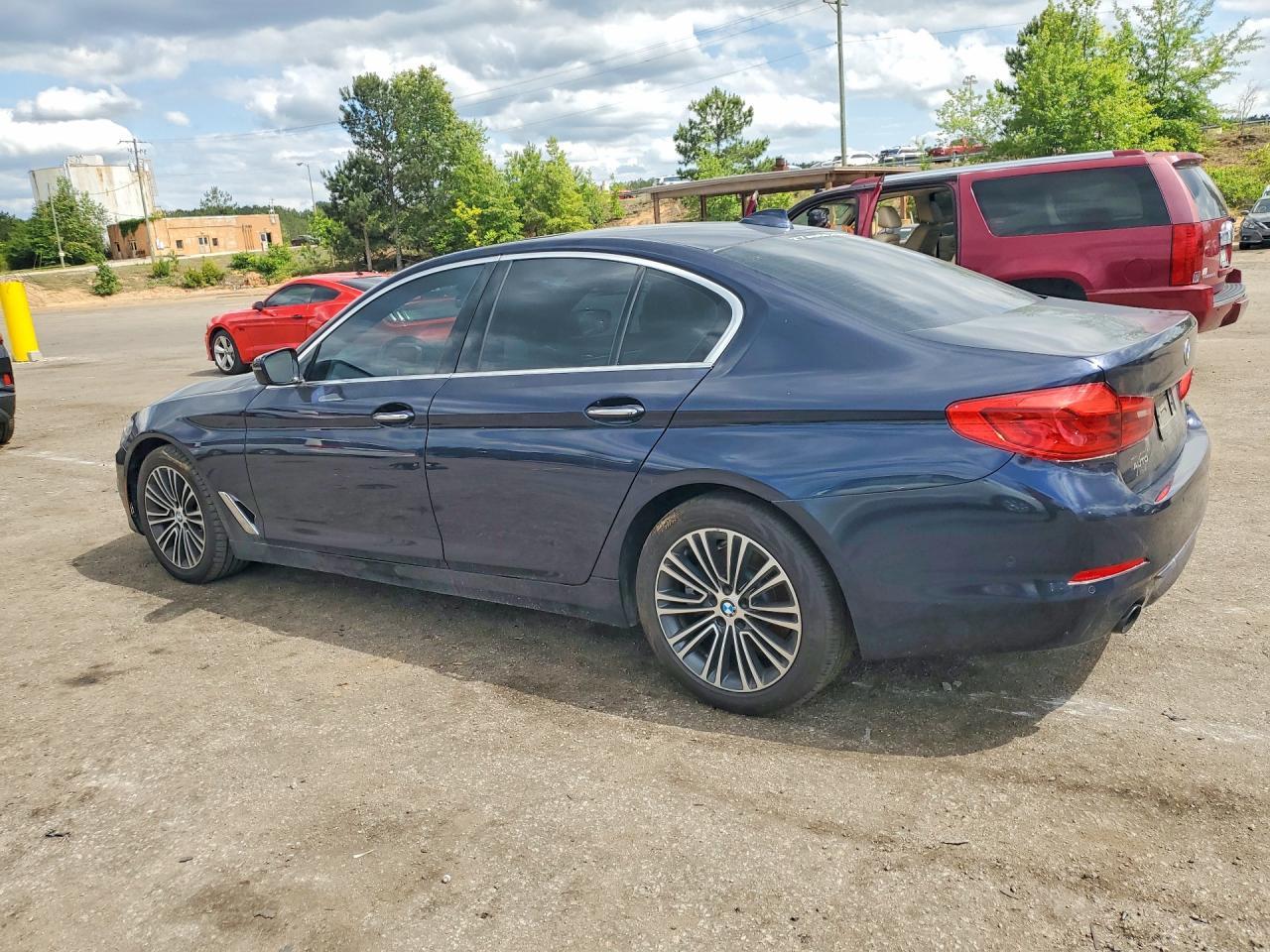 2017 BMW 530 I - zdjęcie 2