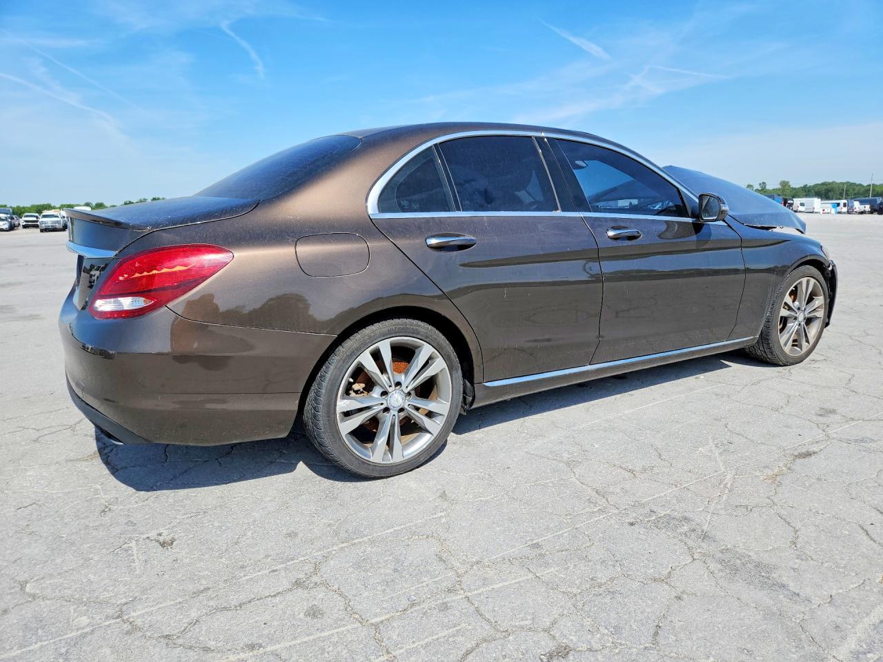 2016 Mercedes-Benz C 300 - zdjęcie 3