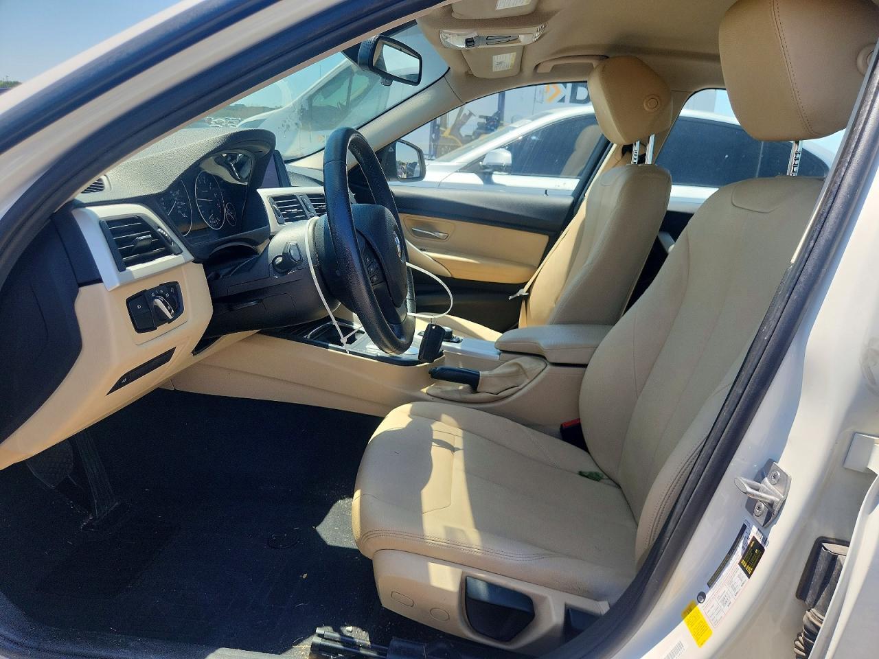 2018 BMW 320 I - zdjęcie 7
