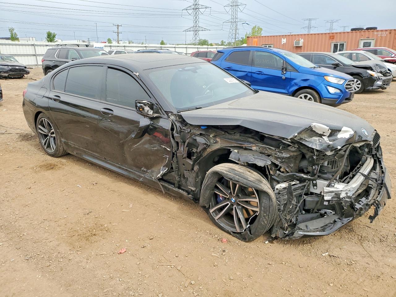 2022 BMW 750 Xi - zdjęcie 4