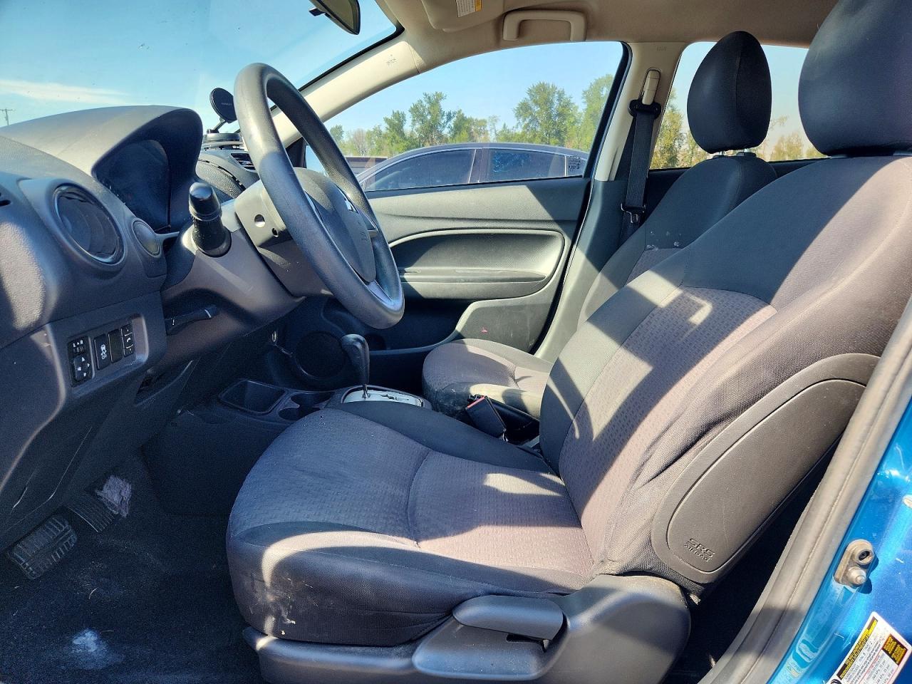 2017 Mitsubishi Mirage Es - zdjęcie 7