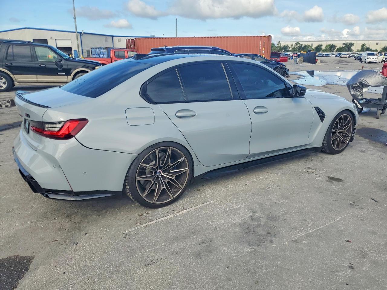2023 BMW M3 Competition - zdjęcie 3