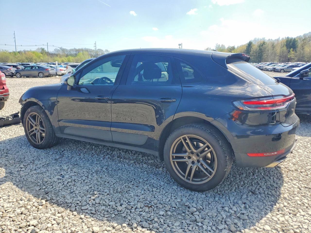 2020 Porsche Macan - zdjęcie 2