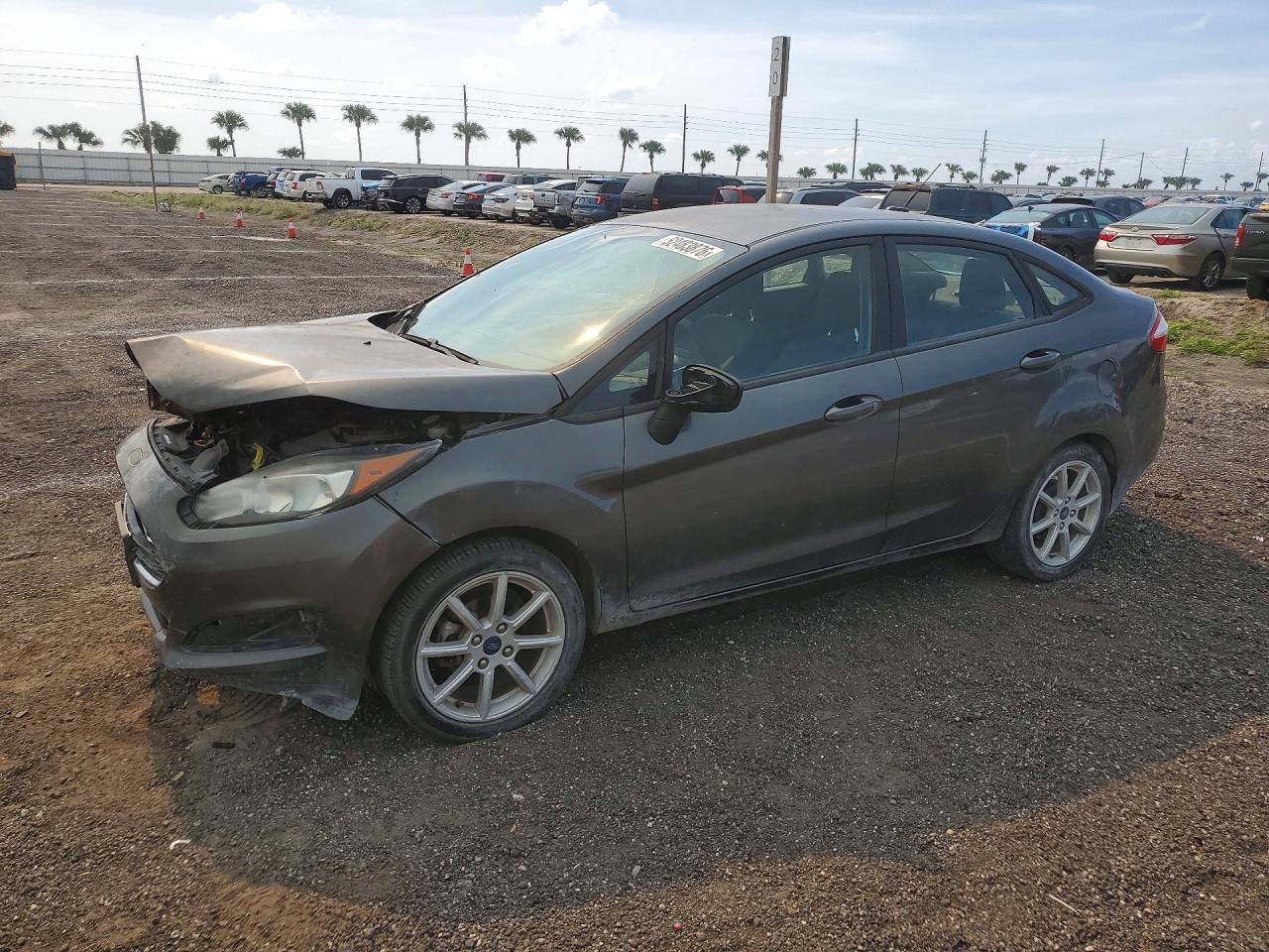 2019 Ford Fiesta Se - zdjęcie główne