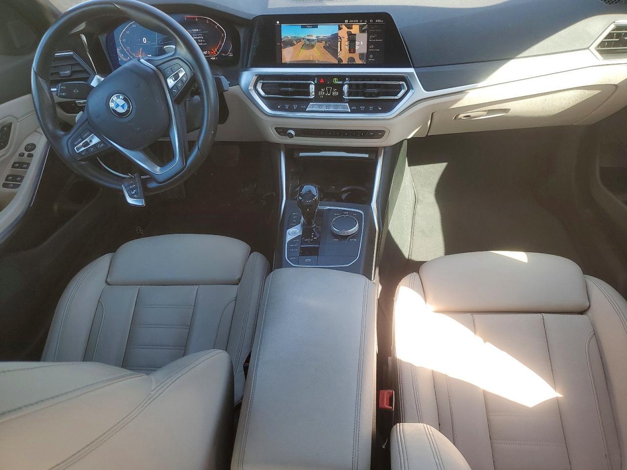 2021 BMW 330Xi - zdjęcie 8