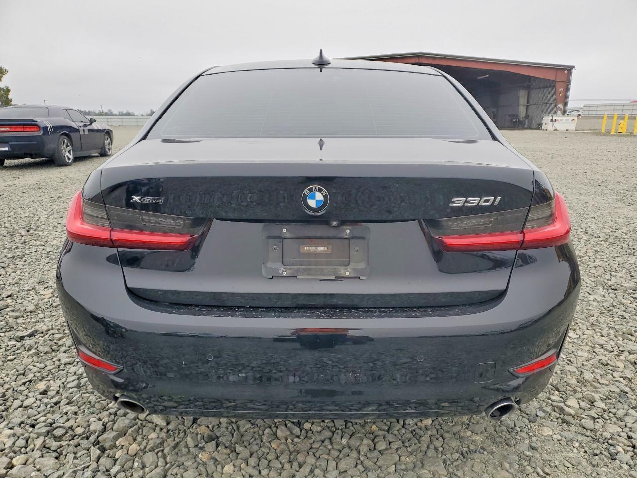 2020 BMW Seria 3 330i - zdjęcie 6