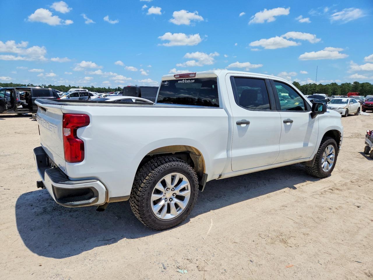 2020 Chevrolet Silverado C1500 Custom - zdjęcie 3