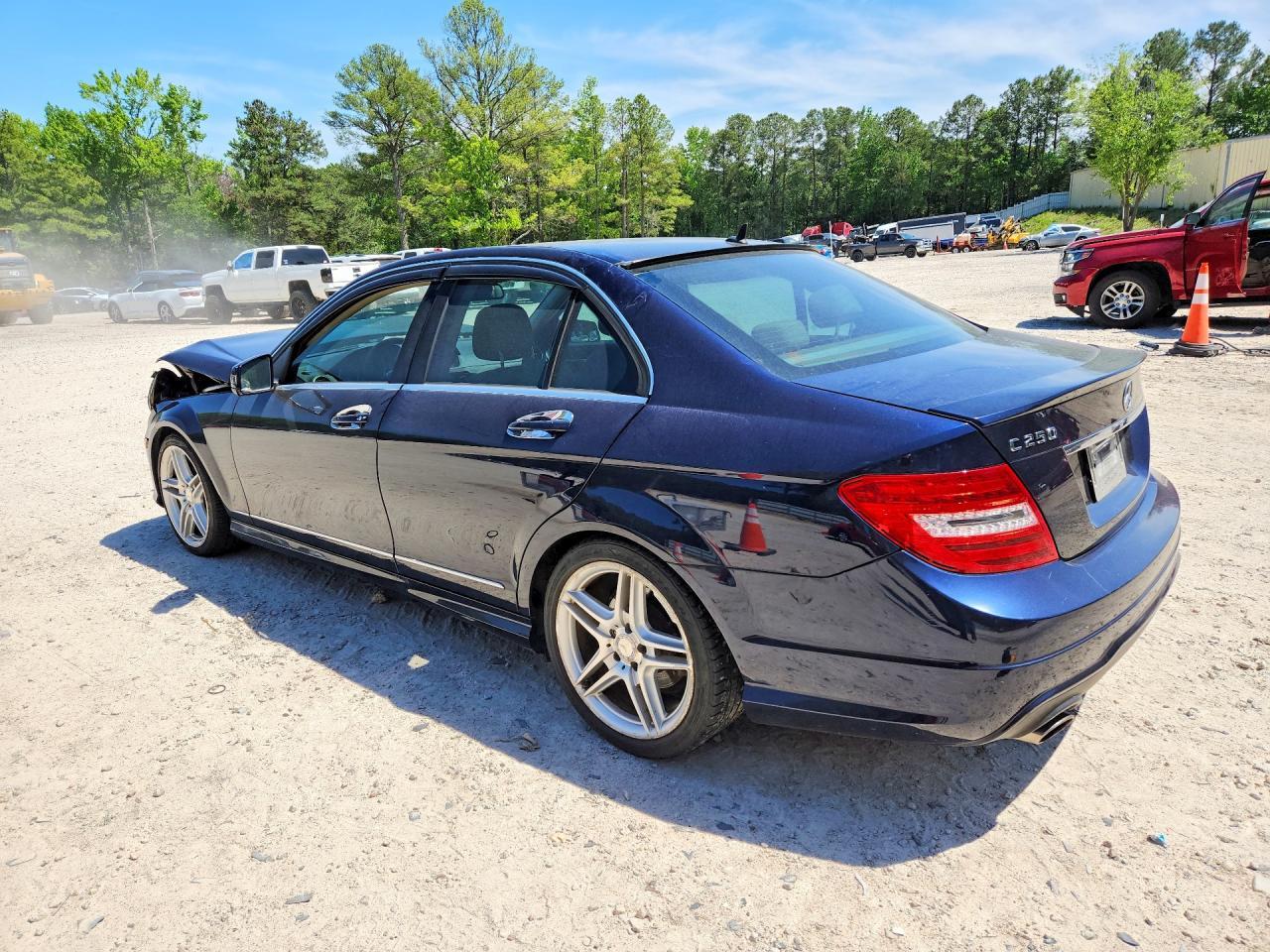 2014 Mercedes-Benz C 250 - zdjęcie 2