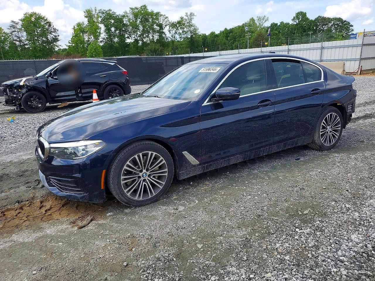 2019 BMW 530 I - zdjęcie główne