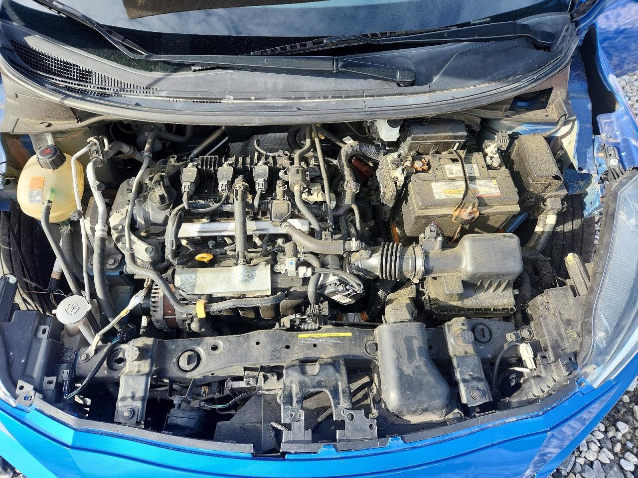 2021 Nissan Versa Sv - zdjęcie 11