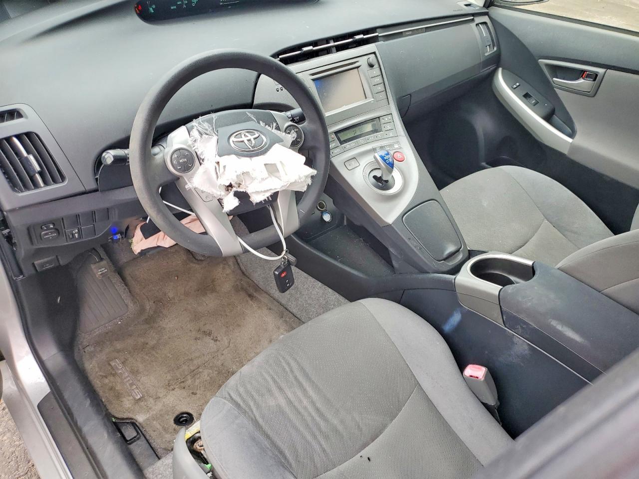 2013 Toyota Prius Two - zdjęcie 8