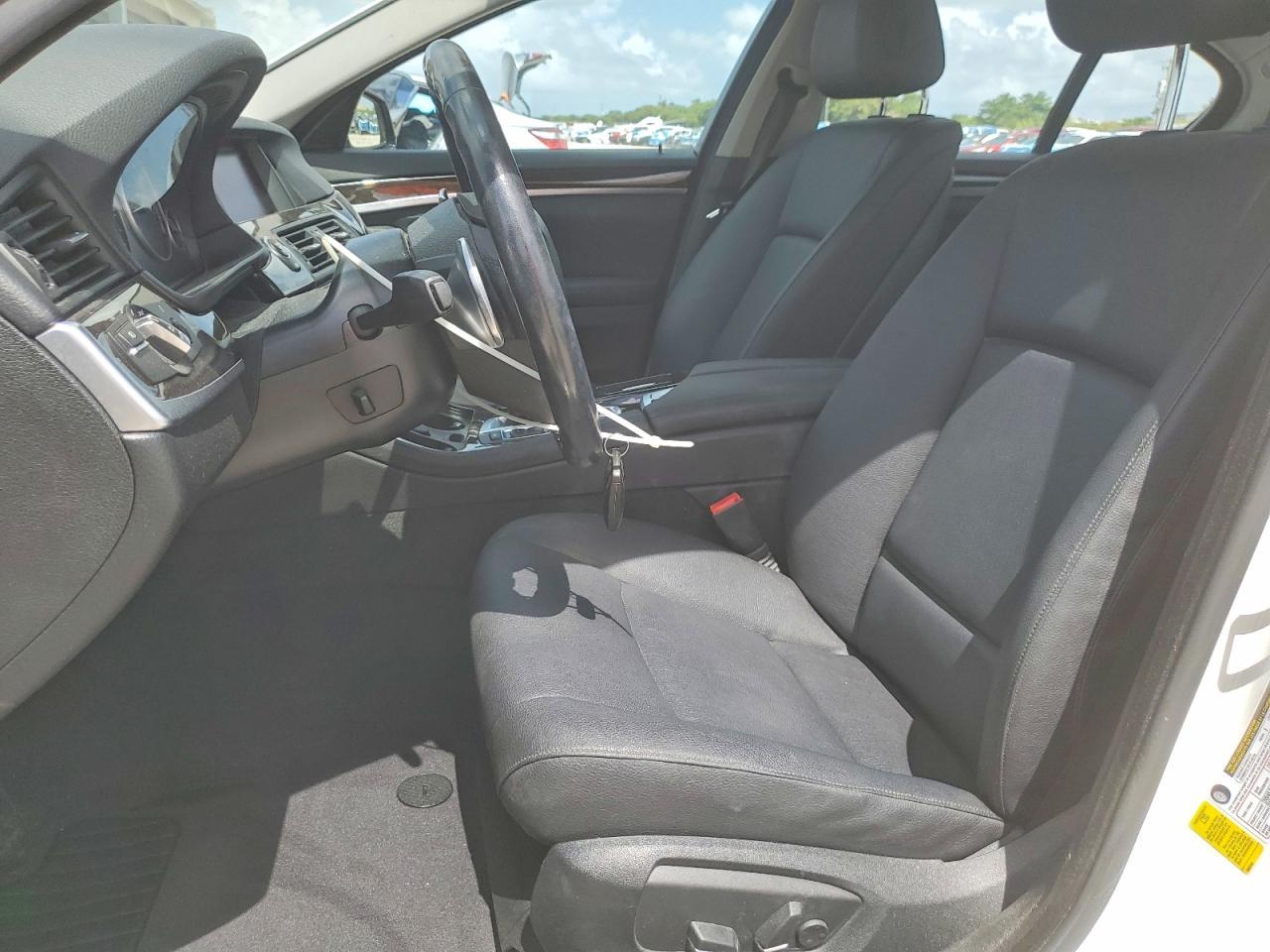 2016 BMW 528 I - zdjęcie 7
