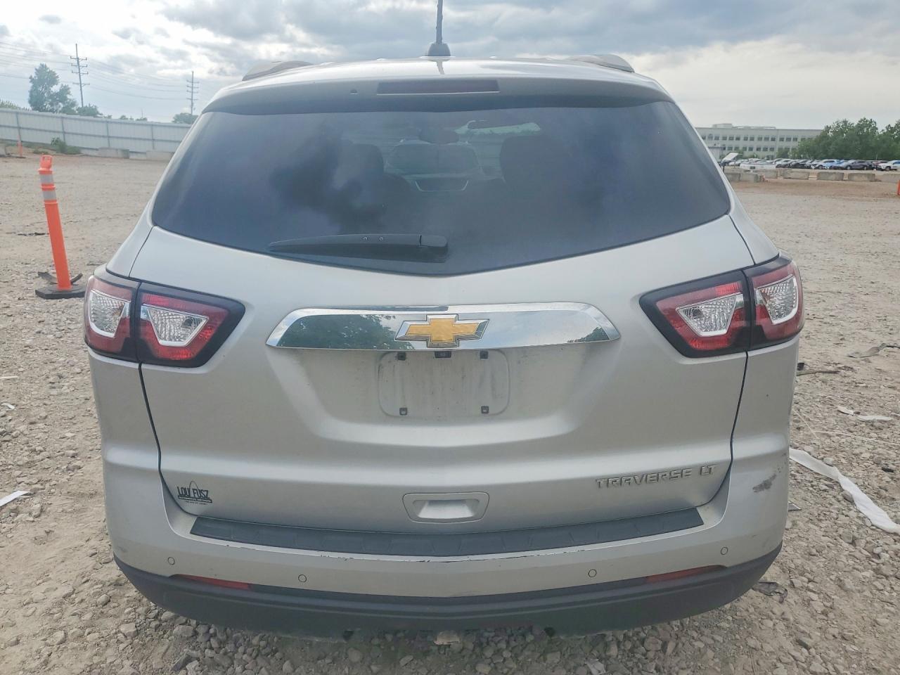 2016 Chevrolet Traverse Lt - zdjęcie 6