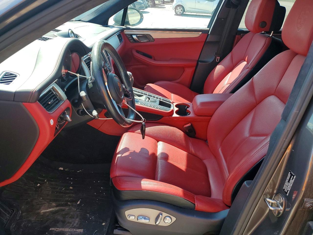 2016 Porsche Macan Turbo - zdjęcie 7