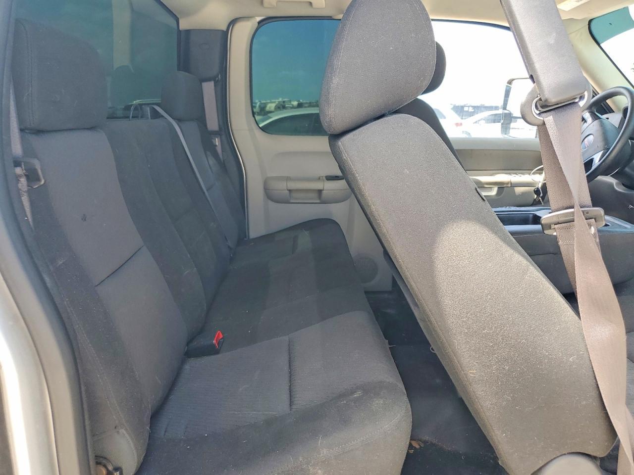 2013 GMC Sierra K1500 - zdjęcie 10