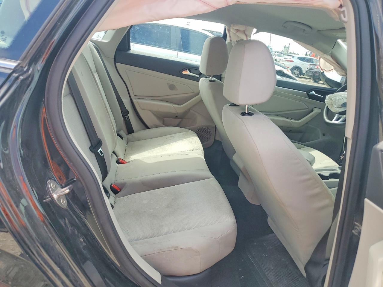 2019 Volkswagen Jetta S - zdjęcie 10