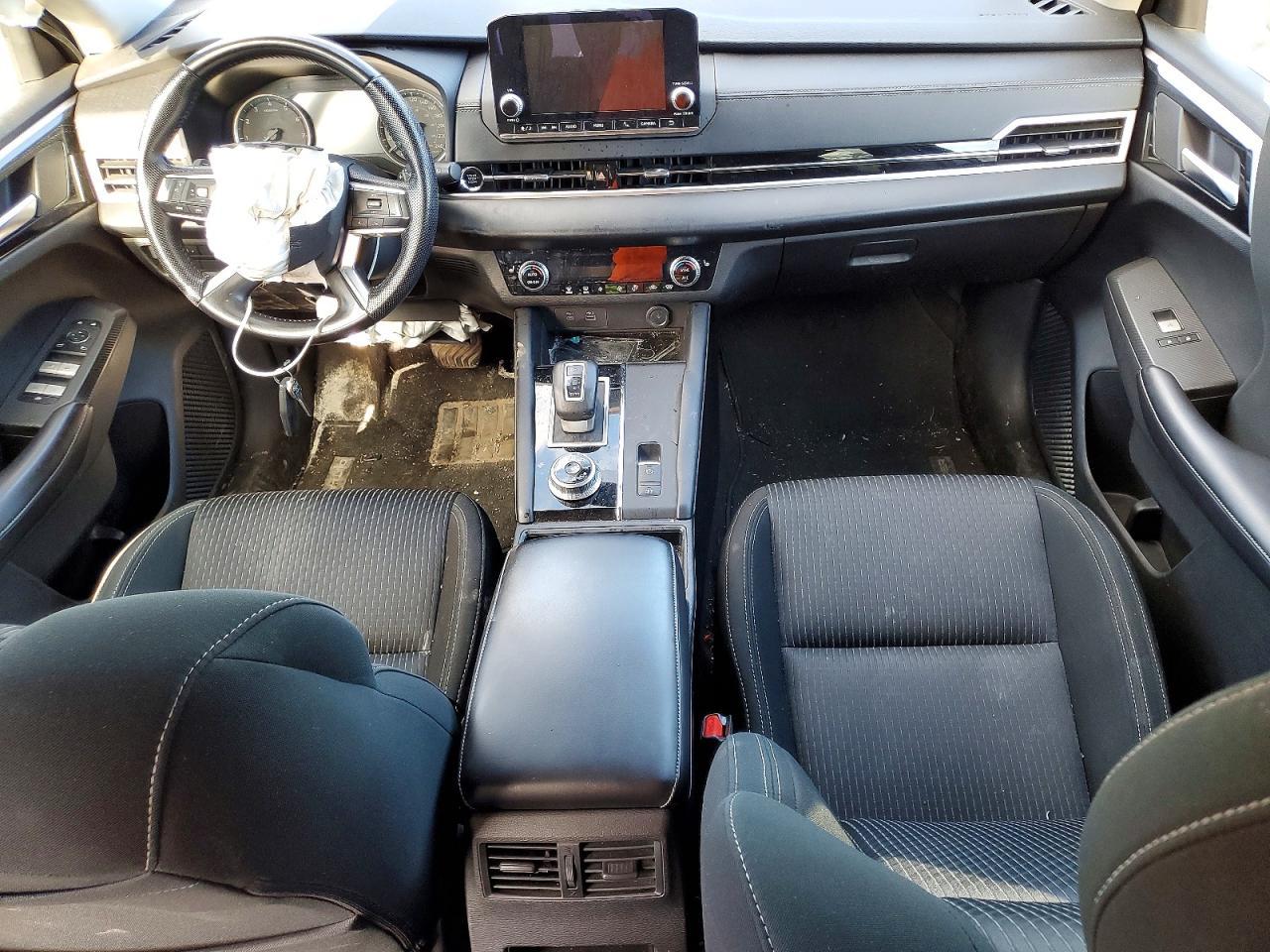 2022 Mitsubishi Outlander Es - zdjęcie 8