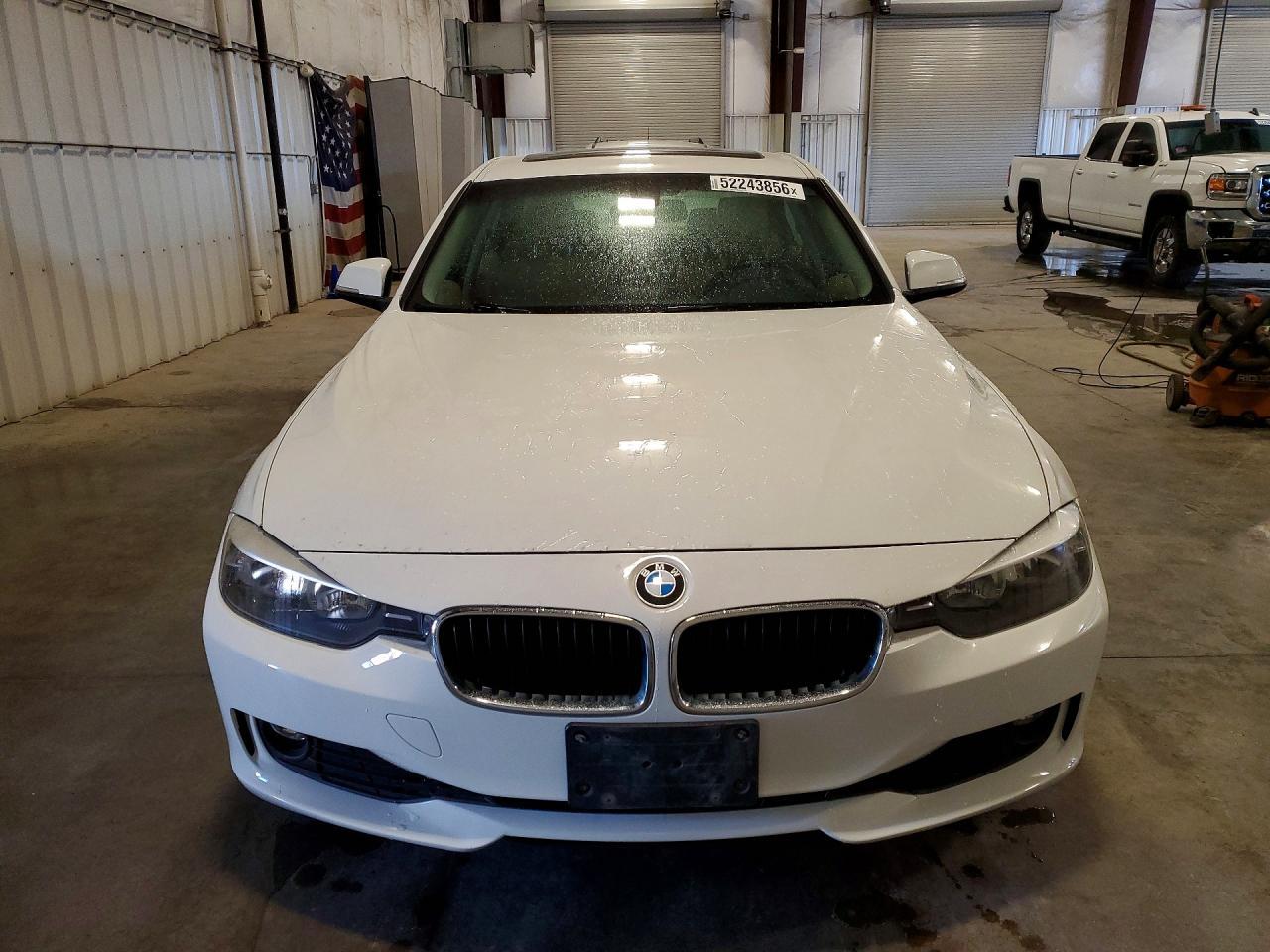 2014 BMW 320 I xDrive - zdjęcie 5