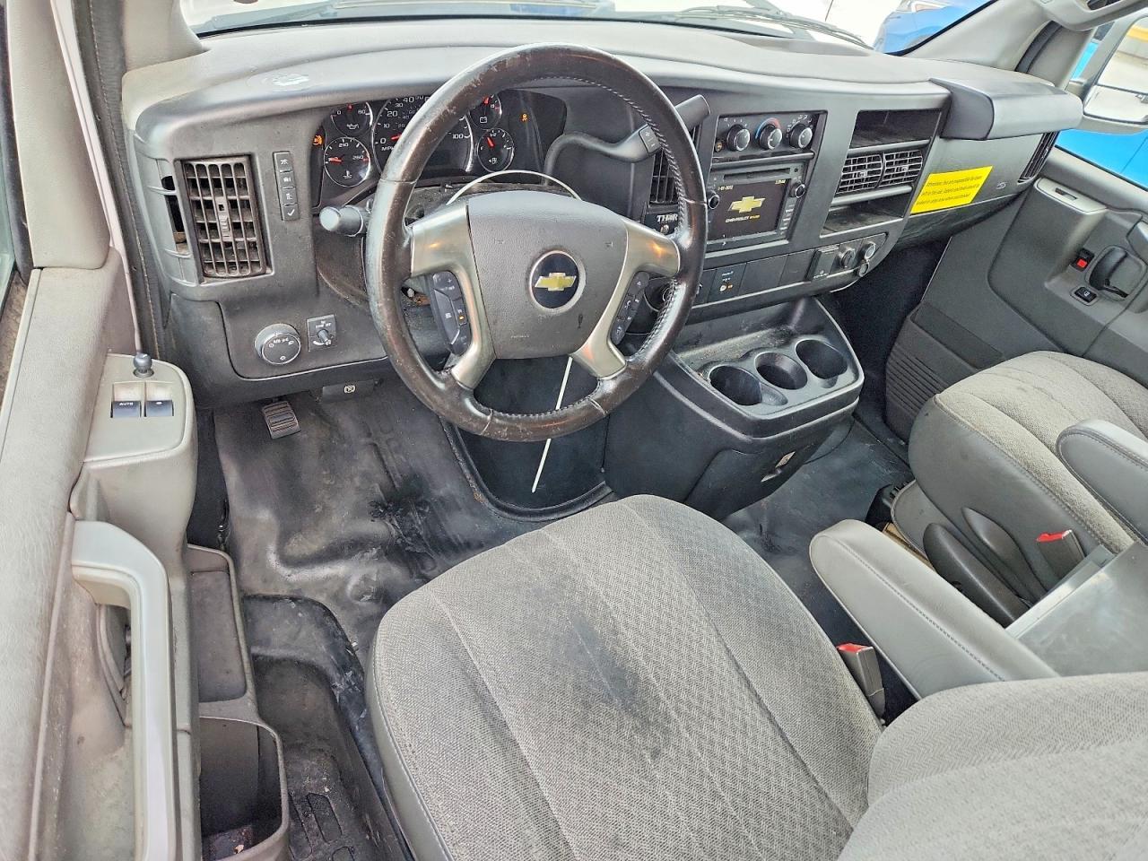 2019 Chevrolet Express G3500 - zdjęcie 8