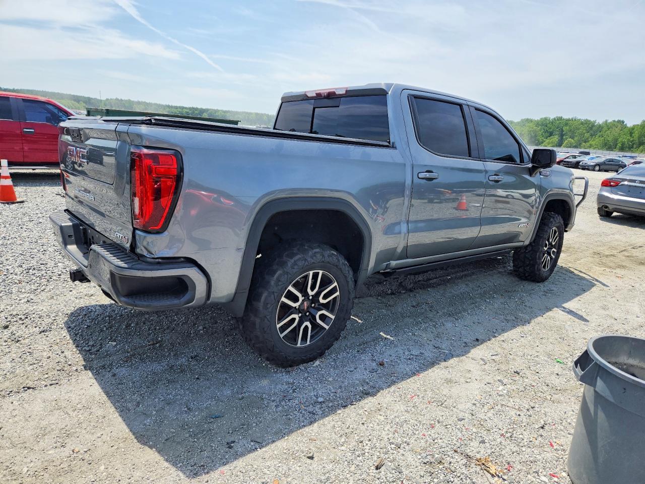 2020 GMC Sierra K1500 At4 - zdjęcie 3