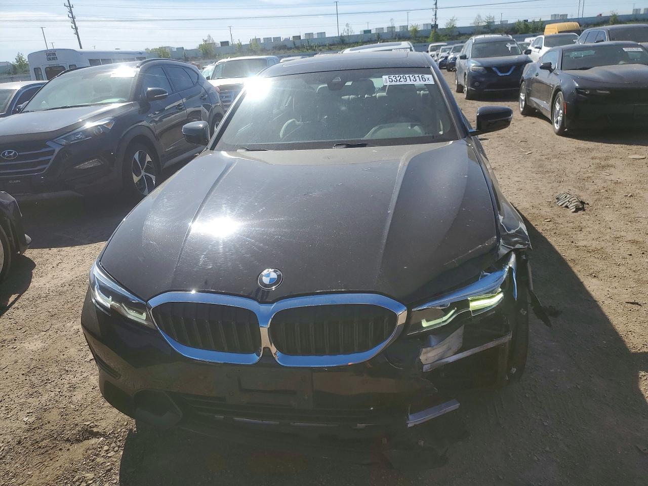 2021 BMW 330Xi - zdjęcie 5