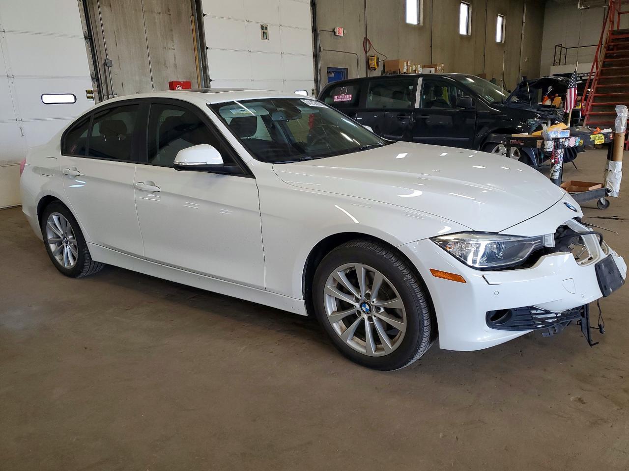 2014 BMW 328 Xi - zdjęcie 4