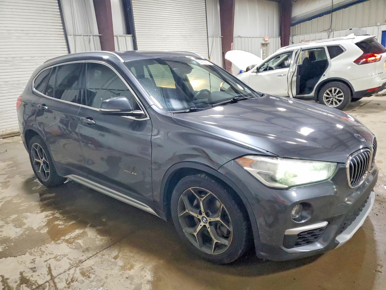 2018 BMW X1 xDrive28I - zdjęcie 4