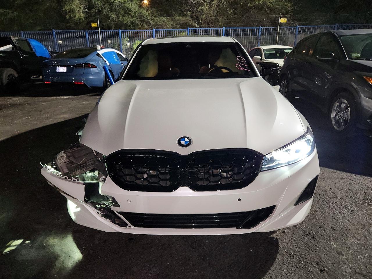 2023 BMW 330I - zdjęcie 5
