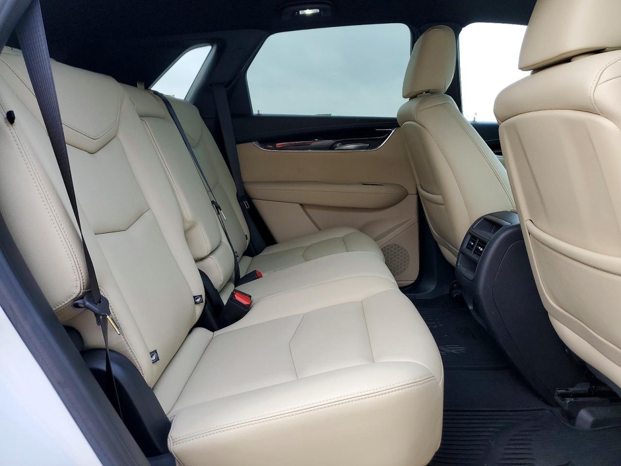 2018 Cadillac Xt5 - zdjęcie 11
