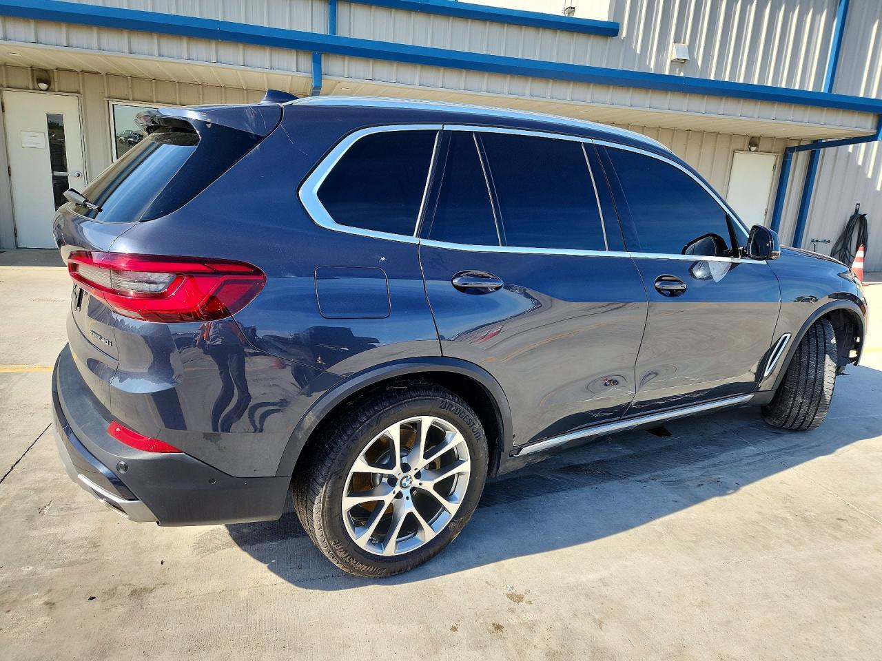 BMW X5 - zdjęcie 3