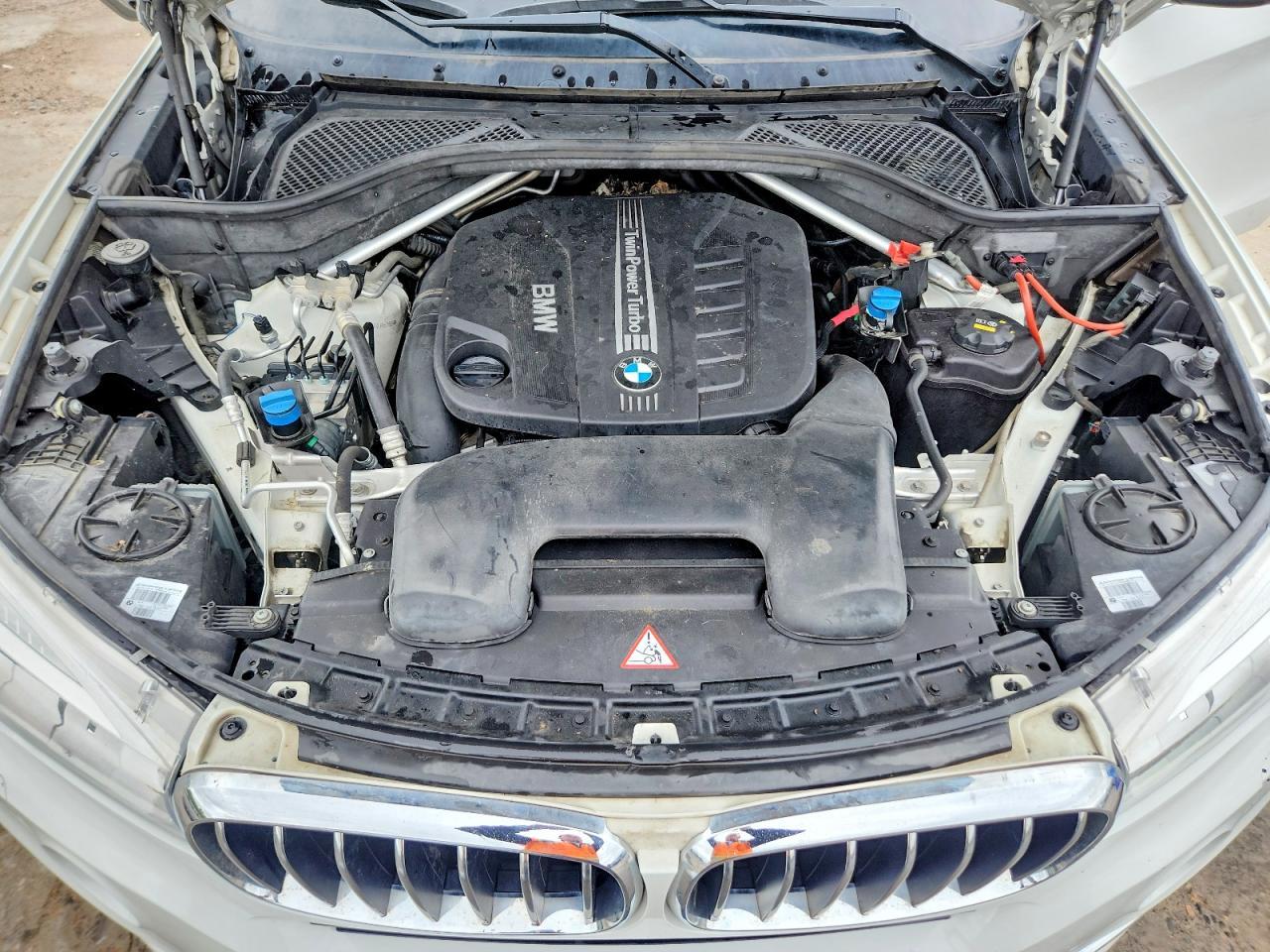 2014 BMW X5 xDrive35D - zdjęcie 12