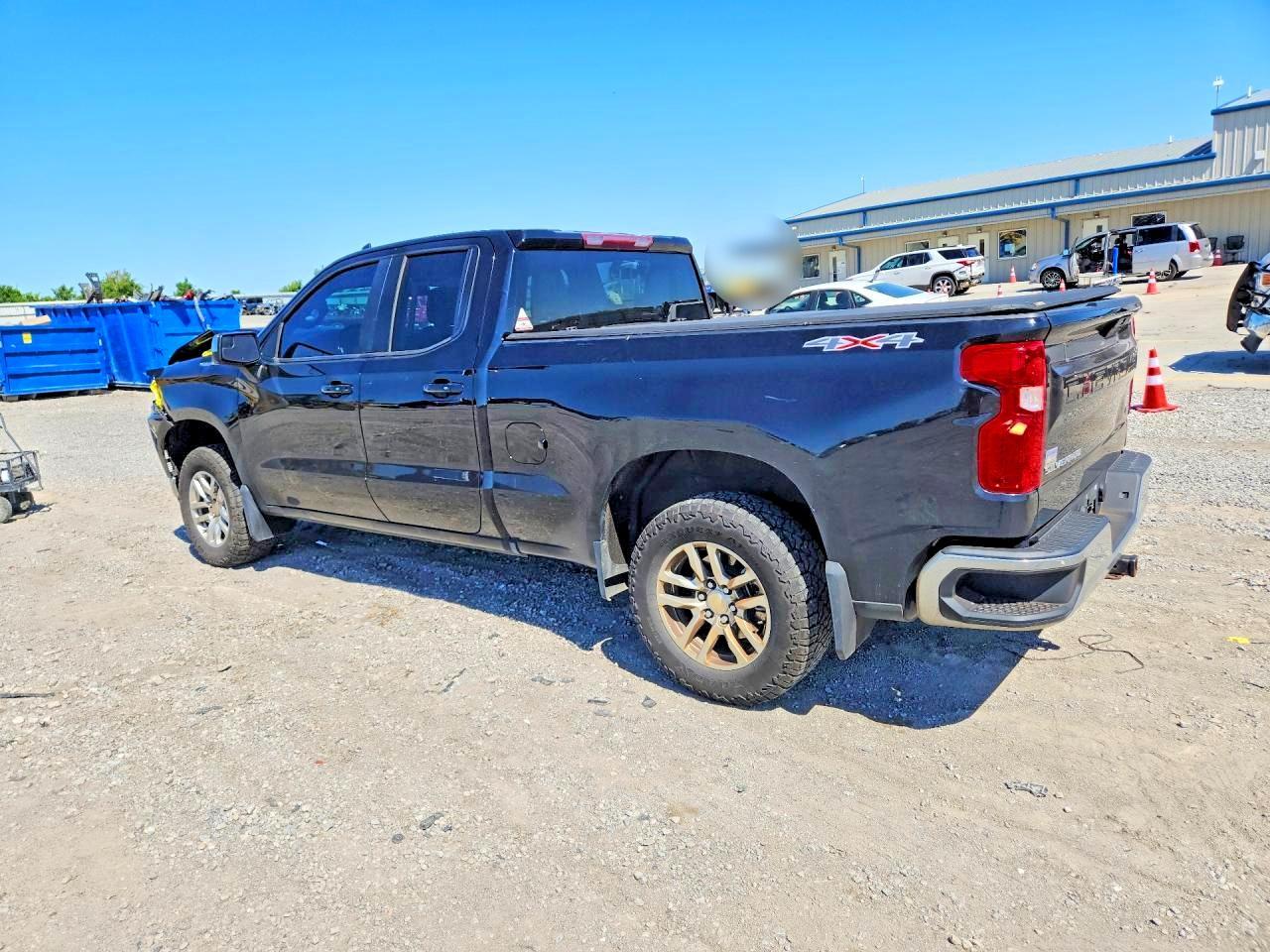 2019 Chevrolet Silverado K1500 Lt - zdjęcie 2
