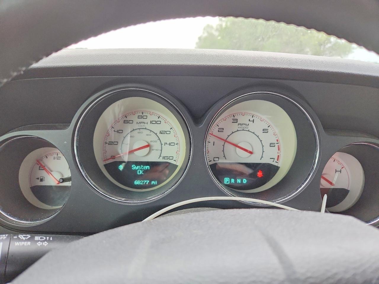 2013 Dodge Challenger R - zdjęcie 9