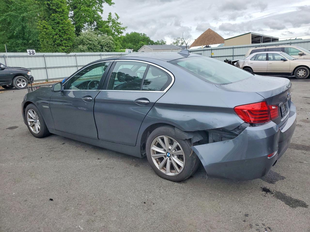 2015 BMW 528 Xi - zdjęcie 2
