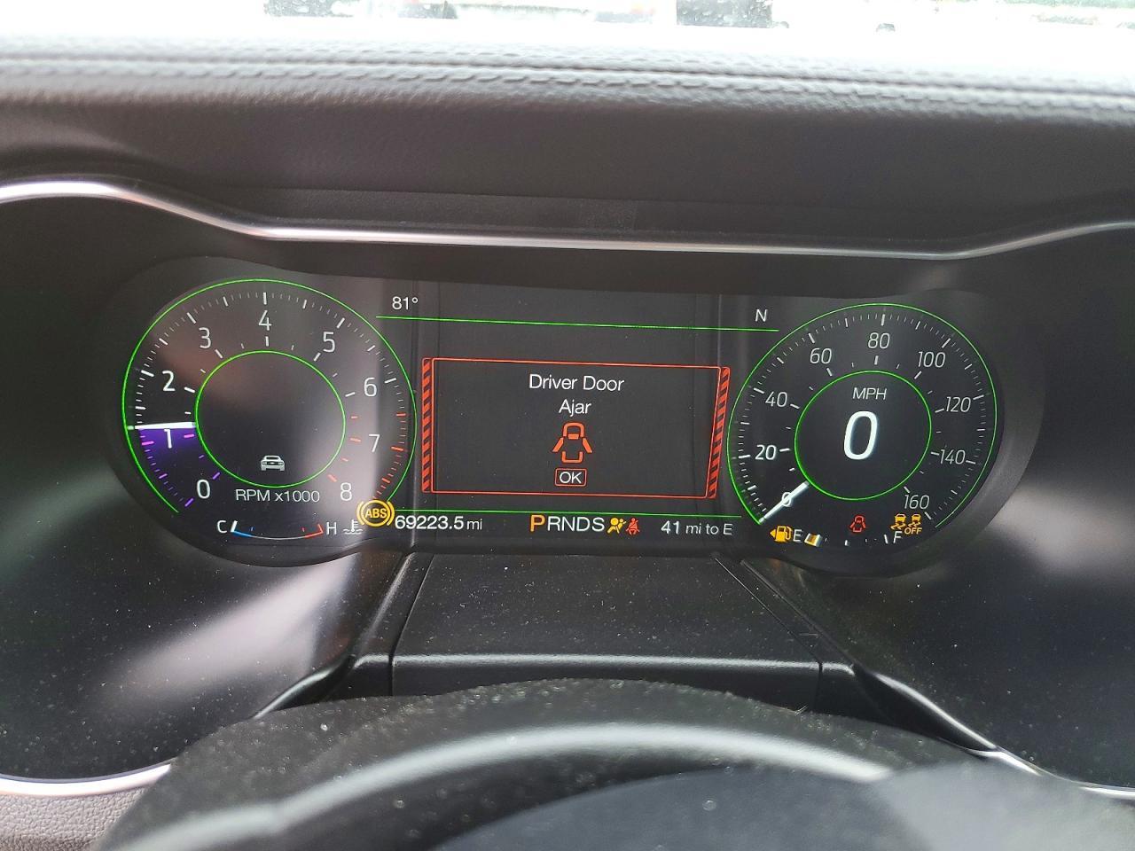 2019 Ford Mustang - zdjęcie 9