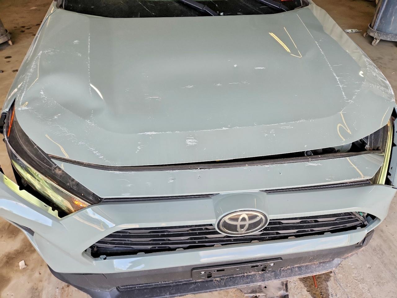 2019 Toyota Rav4 Xle - zdjęcie 12